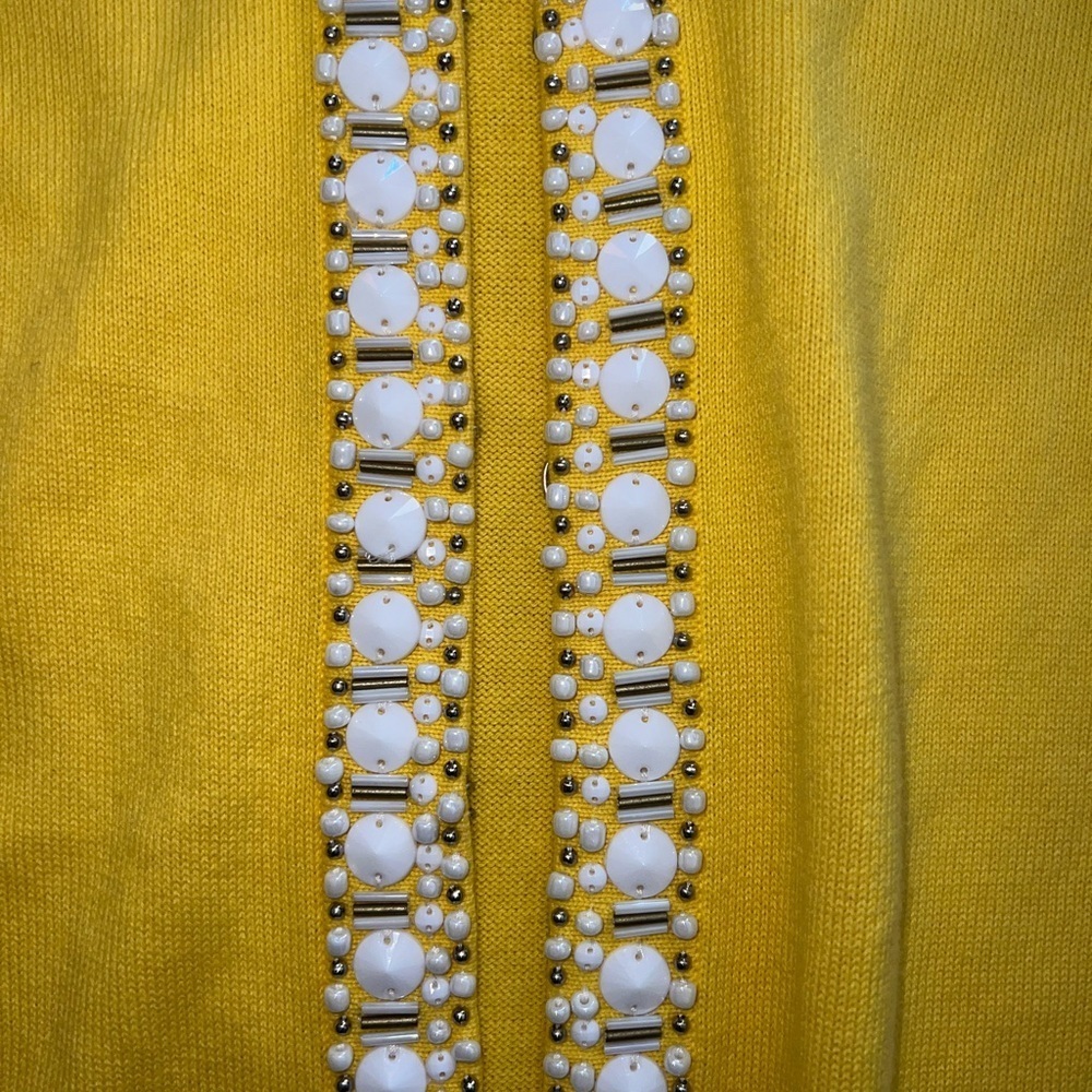 Banana Republic Cardigan - Picture 2 of 6